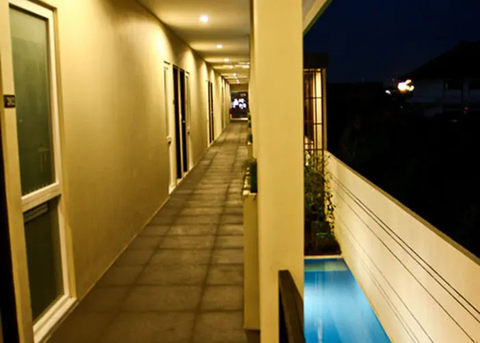 Eazy Kuta Lombok
